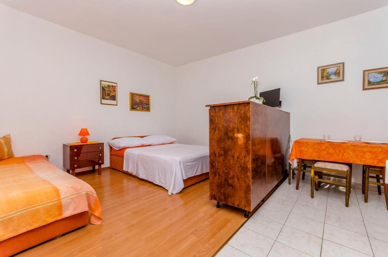 Apartments Tomislav Trogir Exterior foto